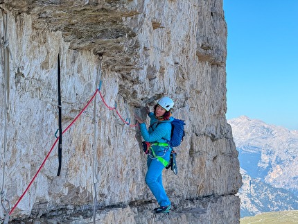 Via Cassin - Ratti, Cima Ovest di Lavaredo, Tre Cime di Lavaredo, Dolomites - Heike Roehrich climbing the Via Cassin - Ratti, Cima Ovest di Lavaredo, Tre Cime di Lavaredo, Dolomites Via Cassin - Ratti, Cima Ovest di Lavaredo, Tre Cime di Lavaredo, Dolomites - Heike Roehrich climbing the Via Cassin - Ratti, Cima Ovest di Lavaredo, Tre Cime di Lavaredo, Dolomites