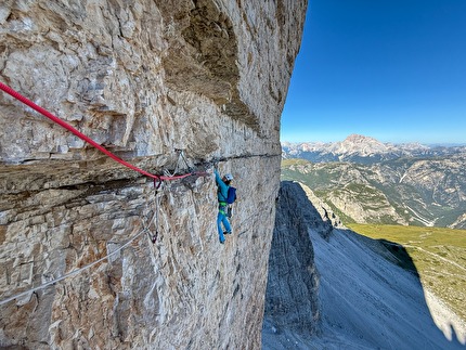 Via Cassin - Ratti, Cima Ovest di Lavaredo, Tre Cime di Lavaredo, Dolomites - Heike Roehrich climbing the Via Cassin - Ratti, Cima Ovest di Lavaredo, Tre Cime di Lavaredo, Dolomites Via Cassin - Ratti, Cima Ovest di Lavaredo, Tre Cime di Lavaredo, Dolomites - Heike Roehrich climbing the Via Cassin - Ratti, Cima Ovest di Lavaredo, Tre Cime di Lavaredo, Dolomites