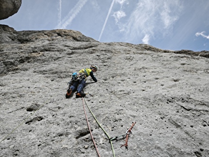 Chiaroveggenza added to Marmolada (Dolomites) by Nicolò Geremia, Mirco Grasso