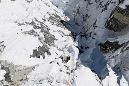 Kimshung, Nepal - The first ascent of the Kimshung in Nepal (François Cazzanelli, Beppe Vidoni, Lucas Waldner e Benjamin Zörer, 20 October 2025) Kimshung, Nepal - The first ascent of the Kimshung in Nepal (François Cazzanelli, Beppe Vidoni, Lucas Waldner e Benjamin Zörer, 20 October 2025)