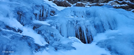 Ponte delle Vacche, Alpi Orobie, Eraldo Meraldi, Augusto Rossi - La salita di 'Cascata Lunga', Ponte delle Vacche, Alpi Orobie (Eraldo Meraldi, Augusto Rossi) Ponte delle Vacche, Alpi Orobie, Eraldo Meraldi, Augusto Rossi - La salita di 'Cascata Lunga', Ponte delle Vacche, Alpi Orobie (Eraldo Meraldi, Augusto Rossi)