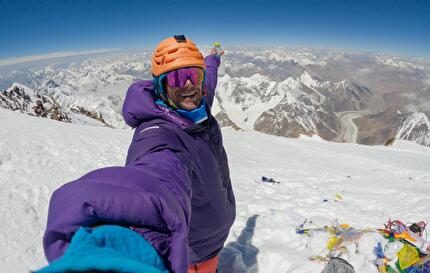 Benjamin Védrines K2 - Benjamin Védrines on the summit of K2 on 28/07/2024 after having climbed the second highest mountain in the world in 11 hours Benjamin Védrines K2 - Benjamin Védrines on the summit of K2 on 28/07/2024 after having climbed the second highest mountain in the world in 11 hours