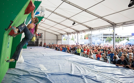 European Bouldering Championship: Fischhuber and Stöhr win in Eindhoven