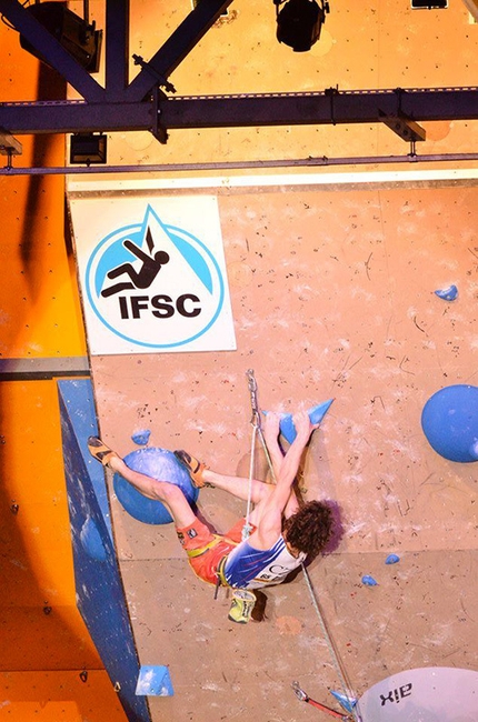 Adam Ondra and Jain Kim victorious in Valence