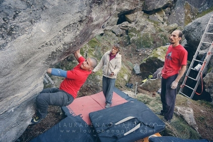 Simone Pedeferri - behind the scenes of Melloblocco 2014