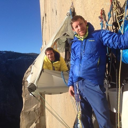 Tommy Caldwell, Kevin Jorgeson, El Capitan - Kevin Jorgeson e Tommy Caldwell durante il tentativo di salire in libera la Dawn Wall, El Capitan, Yosemite