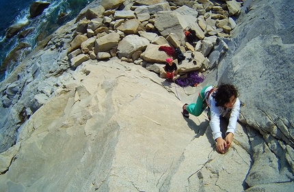 Cala Usai, Villasimius, Sardinia - Elena Oviglia climbing Ho visto Cose at Villasimius, Sardinia