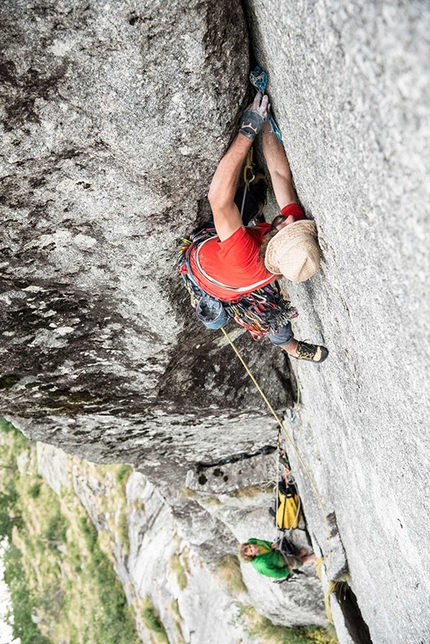 King of the Bongo on Qualido in Val di Mello climbed by Marazzi, de Zaiacomo and Schiera