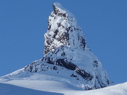 British first ascents in South Georgia