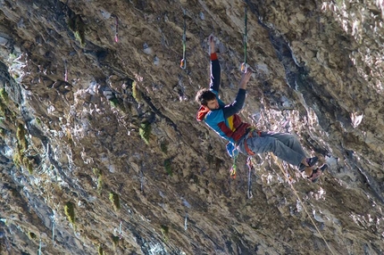  Silvio Reffo, Massone, Arco -  Silvio Reffo ripete Thunder Ribes 9a a Massone, Arco