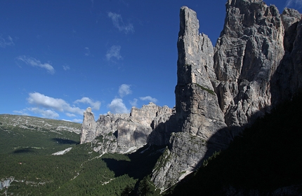 Donnafugata e l'arrampicata sulla Torre Trieste, il film di Manrico dell'Agnola online per tutti