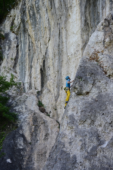 La Vela: ristrutturazione della storica falesia di Trento