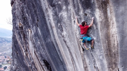 Stefano Ghisolfi makes first repeat of Bombardino (9a+) at Arco