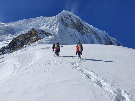 Alex Txikon, Manaslu - Alex Txikon on Manaslu, winter 2022/2023