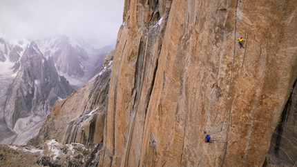 Reel Rock - Barbara Zangerl belayed by Jacopo Larcher climbing double cracks on Eternal Flame, Nameless Tower, Pakistan, 07/2022