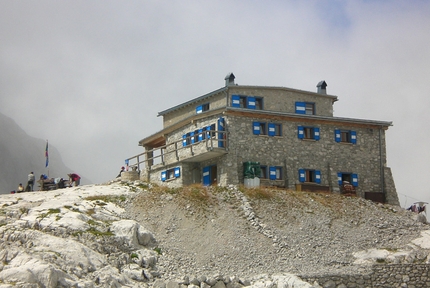 Dolomiti di Brenta Trek - Dolomiti di Brenta Trek: Rifugio XII Apostoli